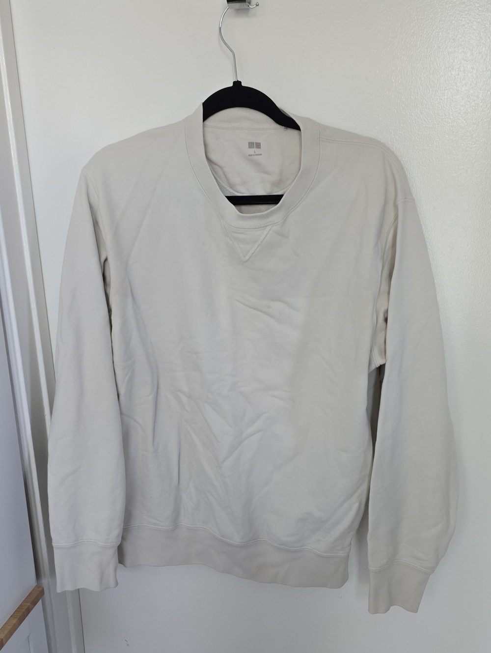 Uniqlo Men's Crewneck Sweatshirt - Light Beige